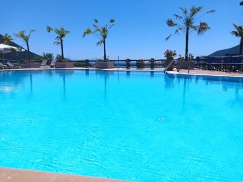 Sunwaves Beach Hotel Василики Екстериор снимка